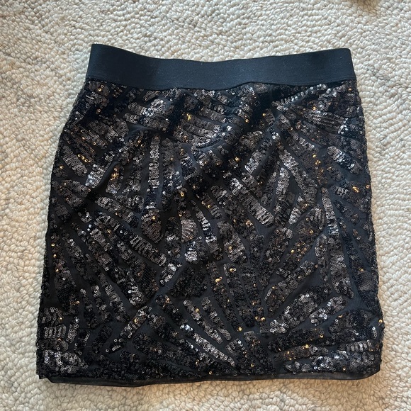 BCBG Max Azria sequin mini skirt - Picture 1 of 2